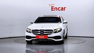 MERCEDES BENZ E-CLASS W213 2019