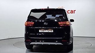 KIA CARNIVAL 2019