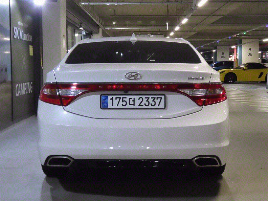 HYUNDAI GRANDEUR HG 2014