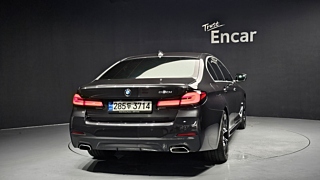 BMW 5-SERIES G30 2022