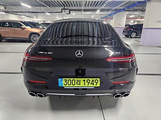 MERCEDES BENZ AMG GT 2024