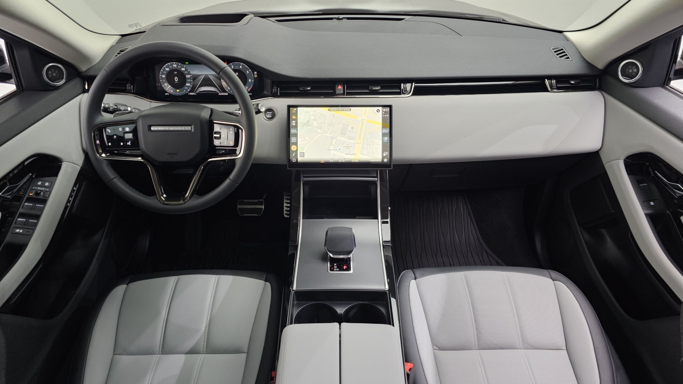 LAND ROVER RANGE ROVER EVOQUE 2024