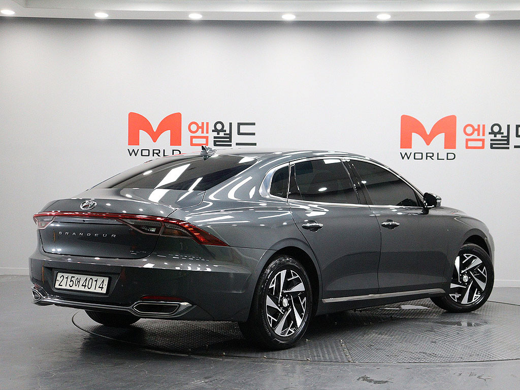 HYUNDAI GRANDEUR IG HYBRID 2022