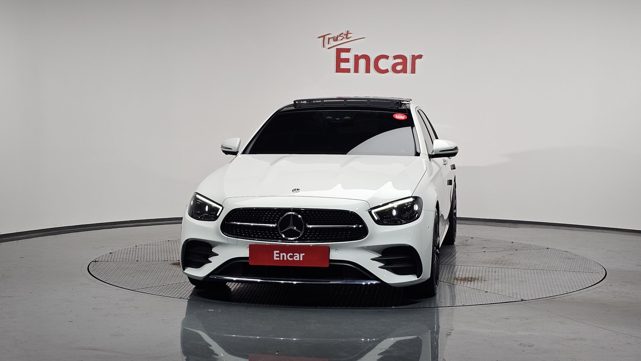 MERCEDES BENZ E-CLASS W213 2020