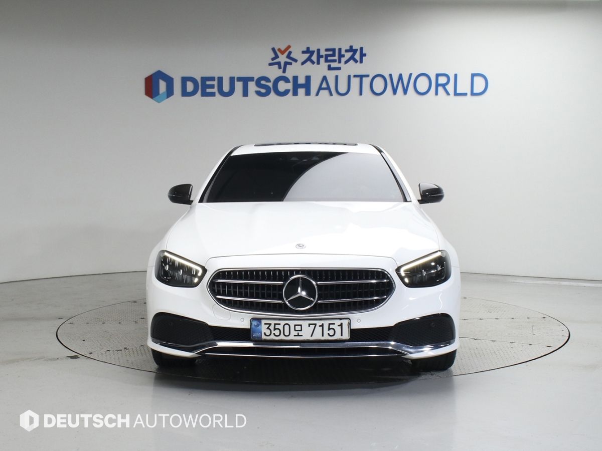 MERCEDES BENZ E-CLASS W213 2020