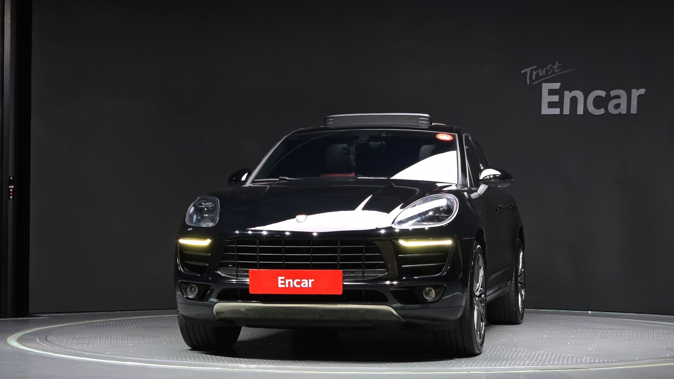 PORSCHE MACAN 2014