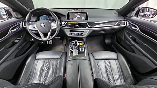 BMW 7-SERIES G11 2018