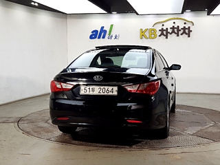HYUNDAI SONATA YF 2010