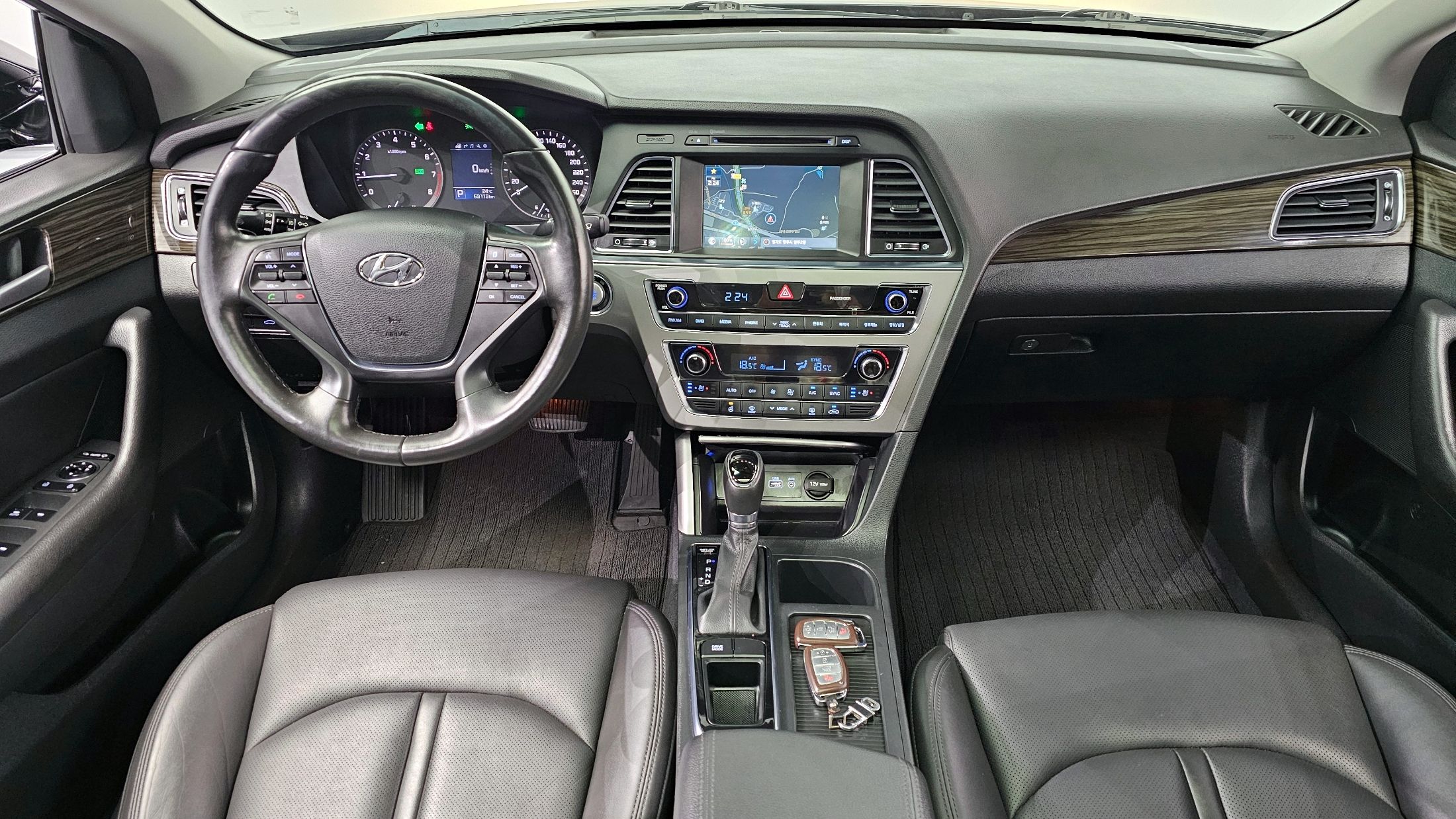HYUNDAI SONATA LF 2014