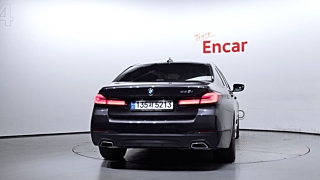 BMW 5-SERIES G30 2022