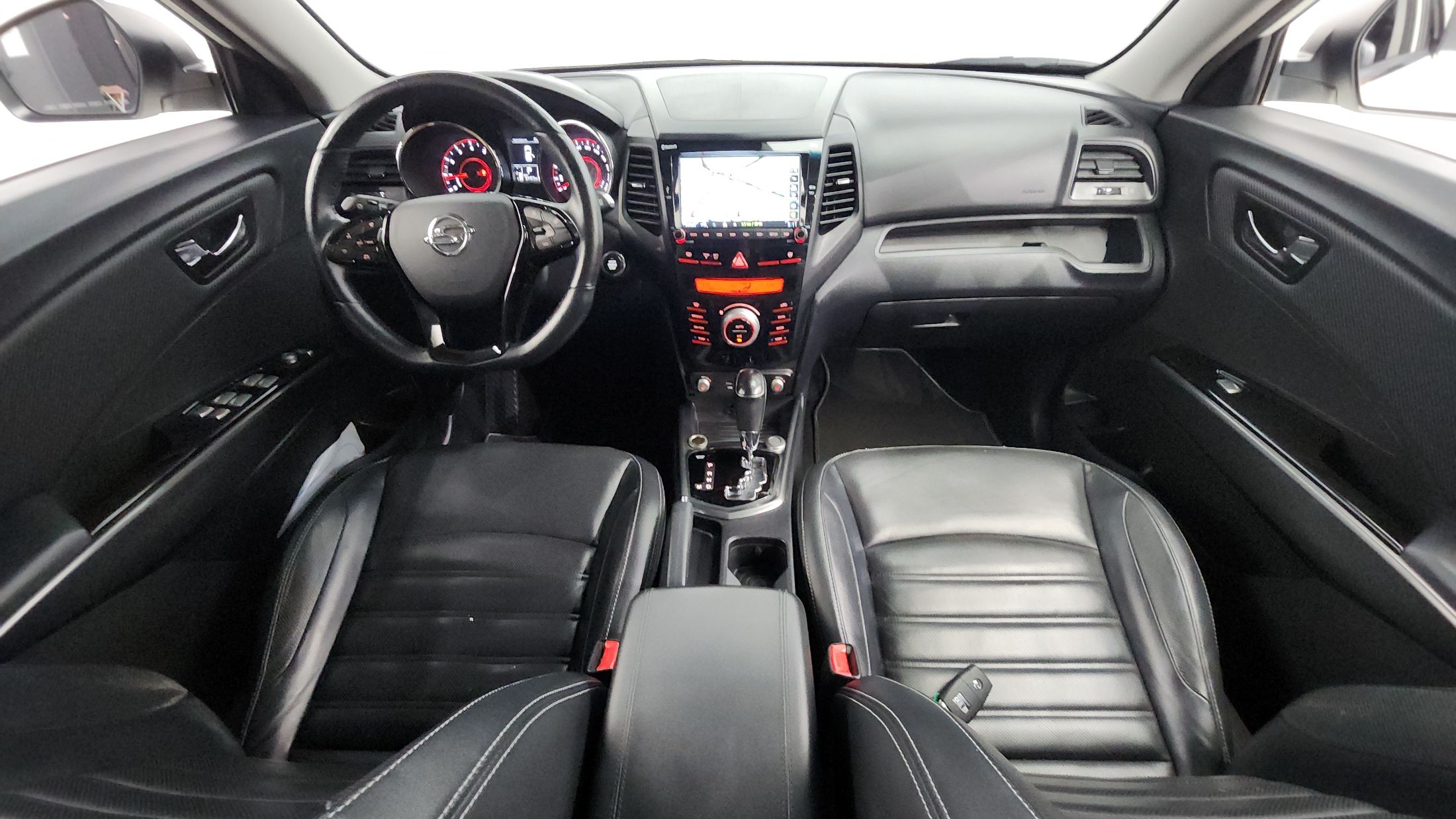 SSANGYONG TIVOLI AIR 2016