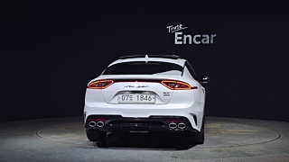 KIA STINGER 2017