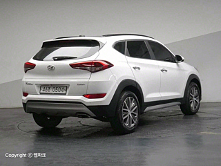HYUNDAI TUCSON 2016