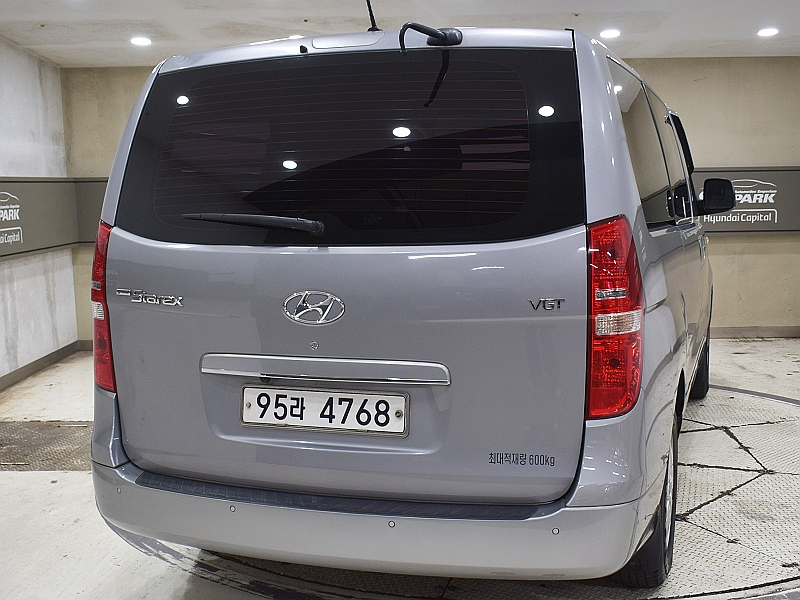 HYUNDAI STAREX GRAND 2016