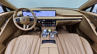 GENESIS G80 RG3 2025