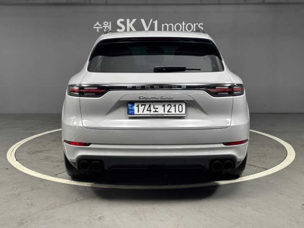 PORSCHE CAYENNE PO536 2020