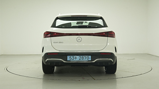 MERCEDES BENZ EQA H243 2024