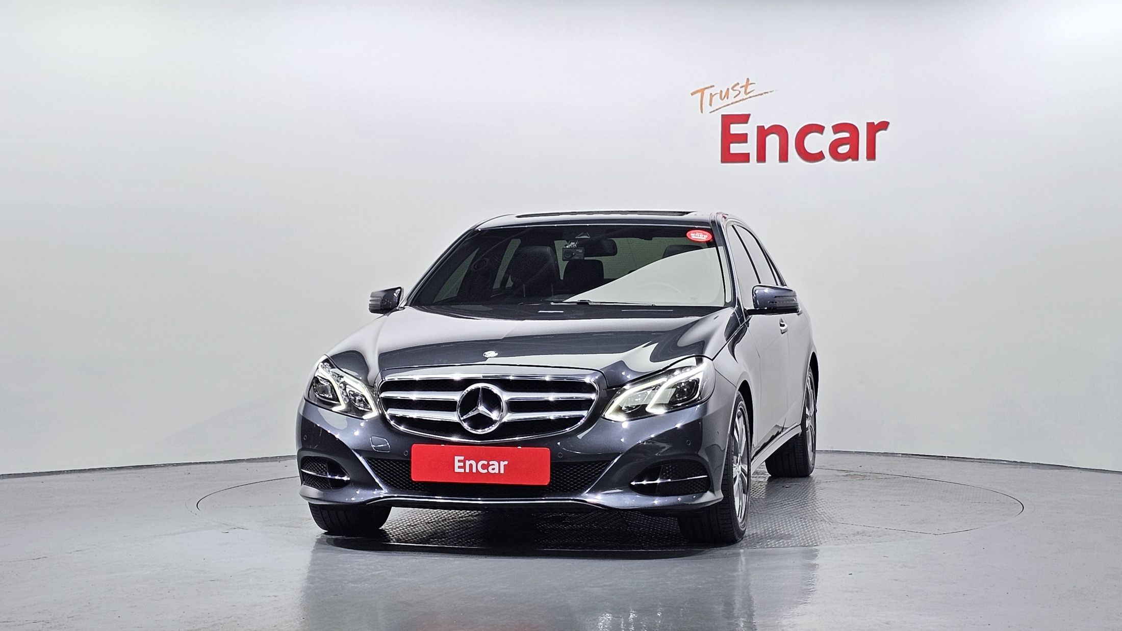 MERCEDES BENZ E-CLASS W212 2016