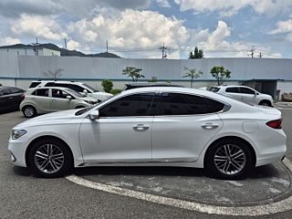 HYUNDAI GRANDEUR IG 2018