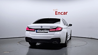 BMW 5-SERIES G30 2022