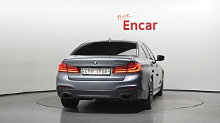 BMW 5-SERIES G30 2018