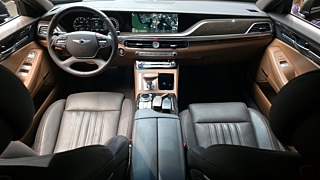 GENESIS G90 2019