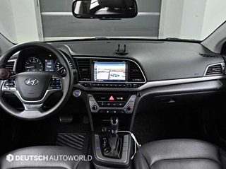 HYUNDAI AVANTE AD 2017