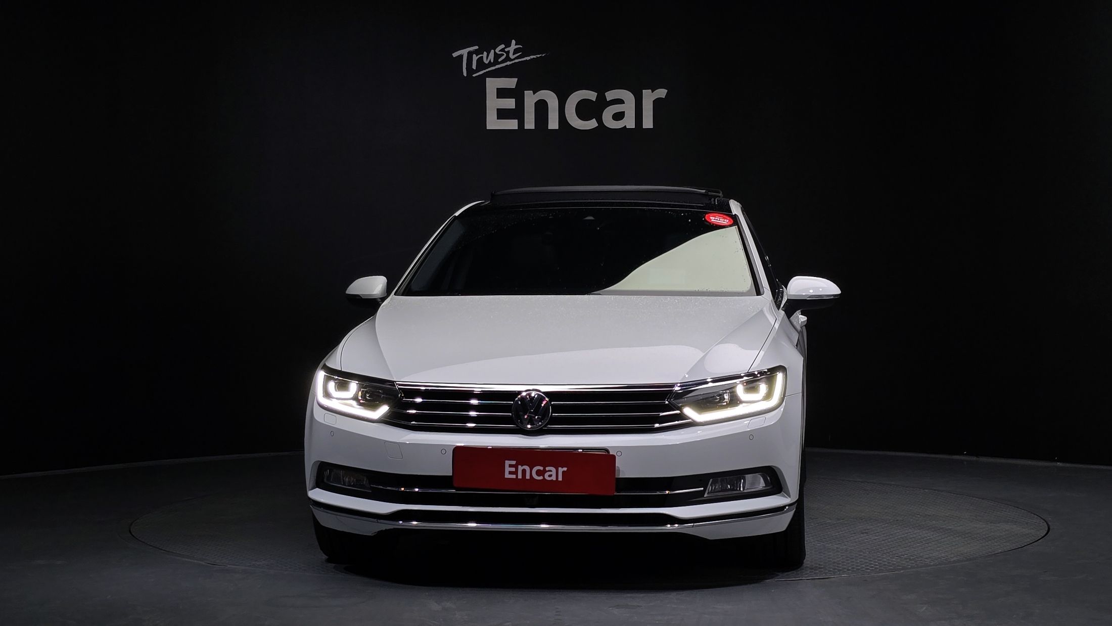 VOLKSWAGEN PASSAT GT B8 2018