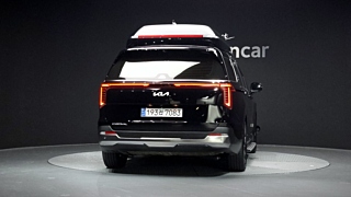 KIA CARNIVAL 2024