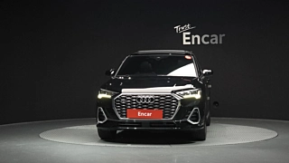 AUDI Q3 F3  2024