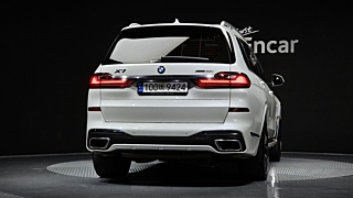 BMW X7 G07 2021