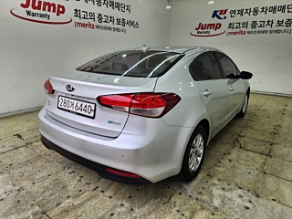 KIA K3 2016
