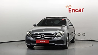 MERCEDES BENZ E-CLASS W213 2016