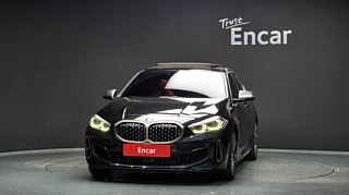 BMW 1-SERIES F40 2021