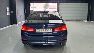 BMW 5-SERIES G30 2018