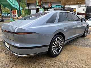HYUNDAI GRANDEUR HYBRID GN7 2023