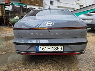 HYUNDAI GRANDEUR HYBRID GN7 2023