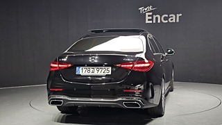 MERCEDES BENZ C-CLASS W206 2023