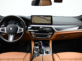 BMW 5-SERIES G30 2022