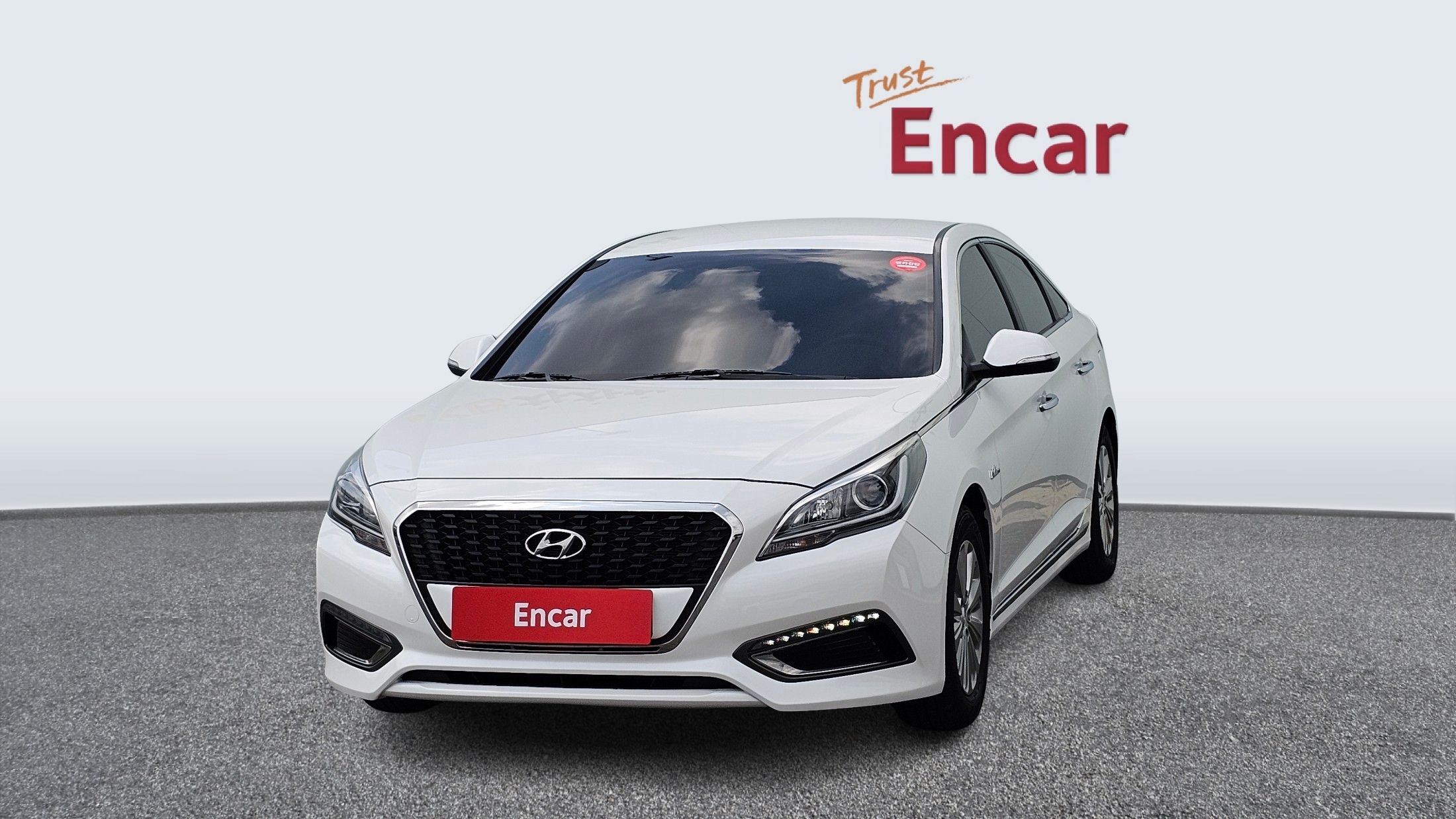 HYUNDAI LF SONATA HYBRID 2016