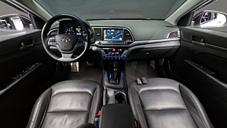HYUNDAI AVANTE AD 2016