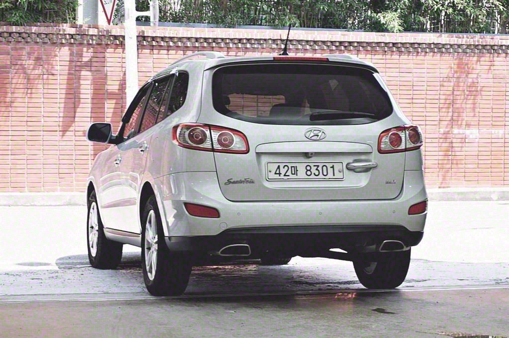 HYUNDAI SANTAFE CM 2011