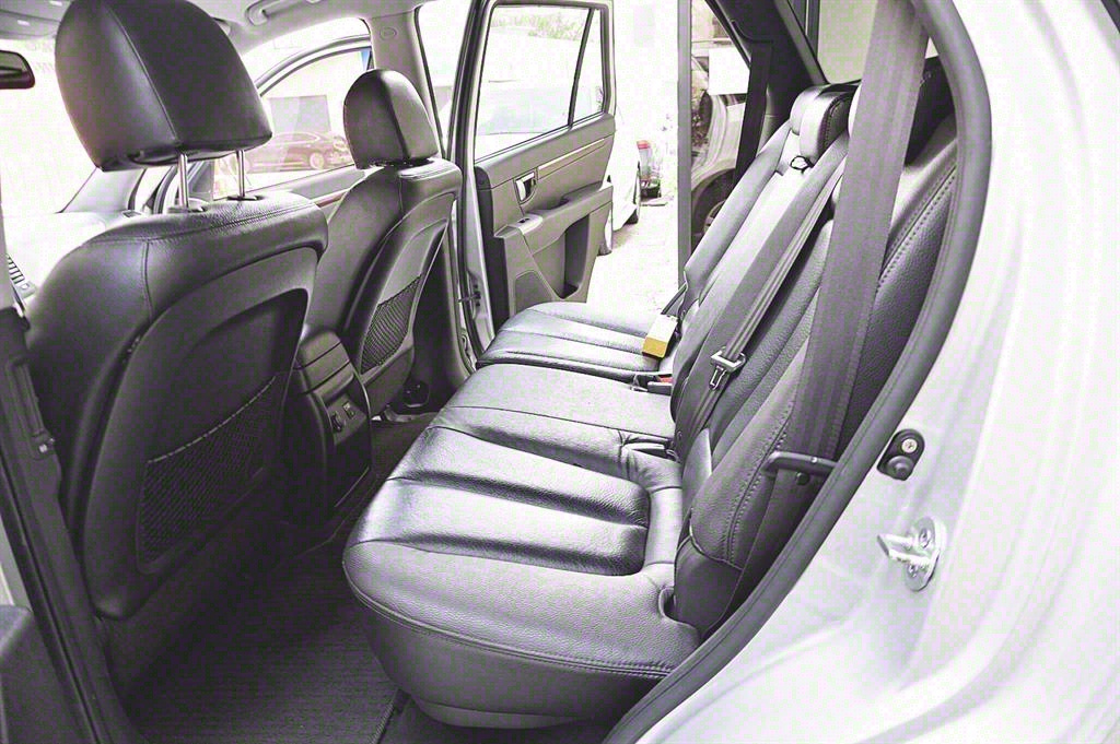 HYUNDAI SANTAFE CM 2011