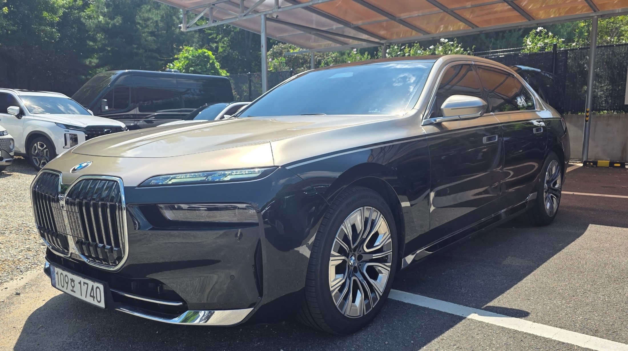 BMW 7-SERIES G70 2023