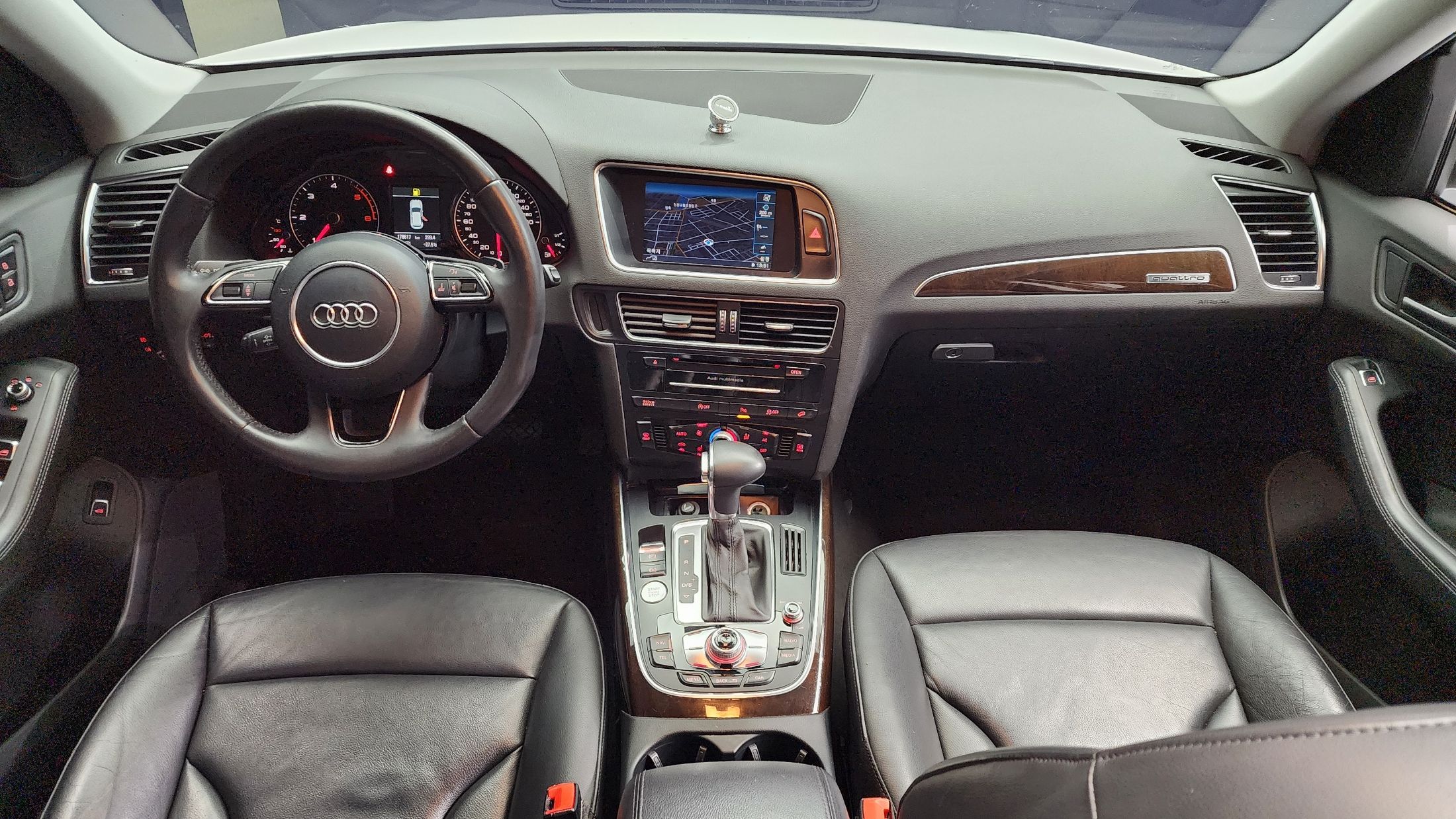AUDI Q5 2012