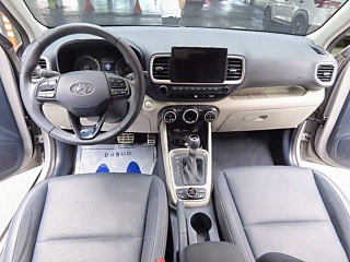 HYUNDAI VENUE 2022