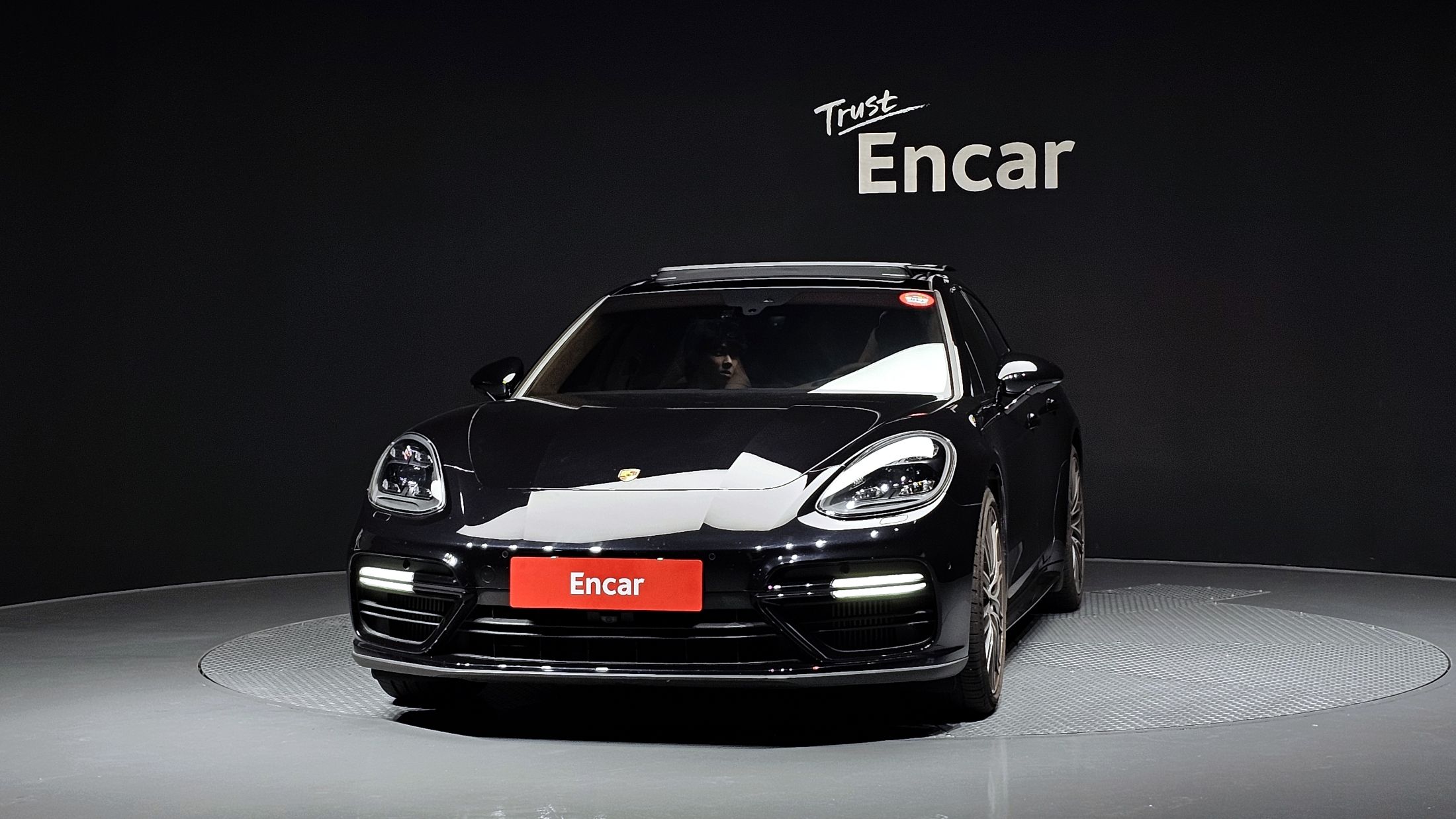 PORSCHE PANAMERA 971 2019