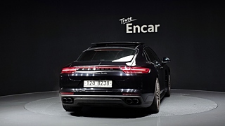 PORSCHE PANAMERA 971 2019