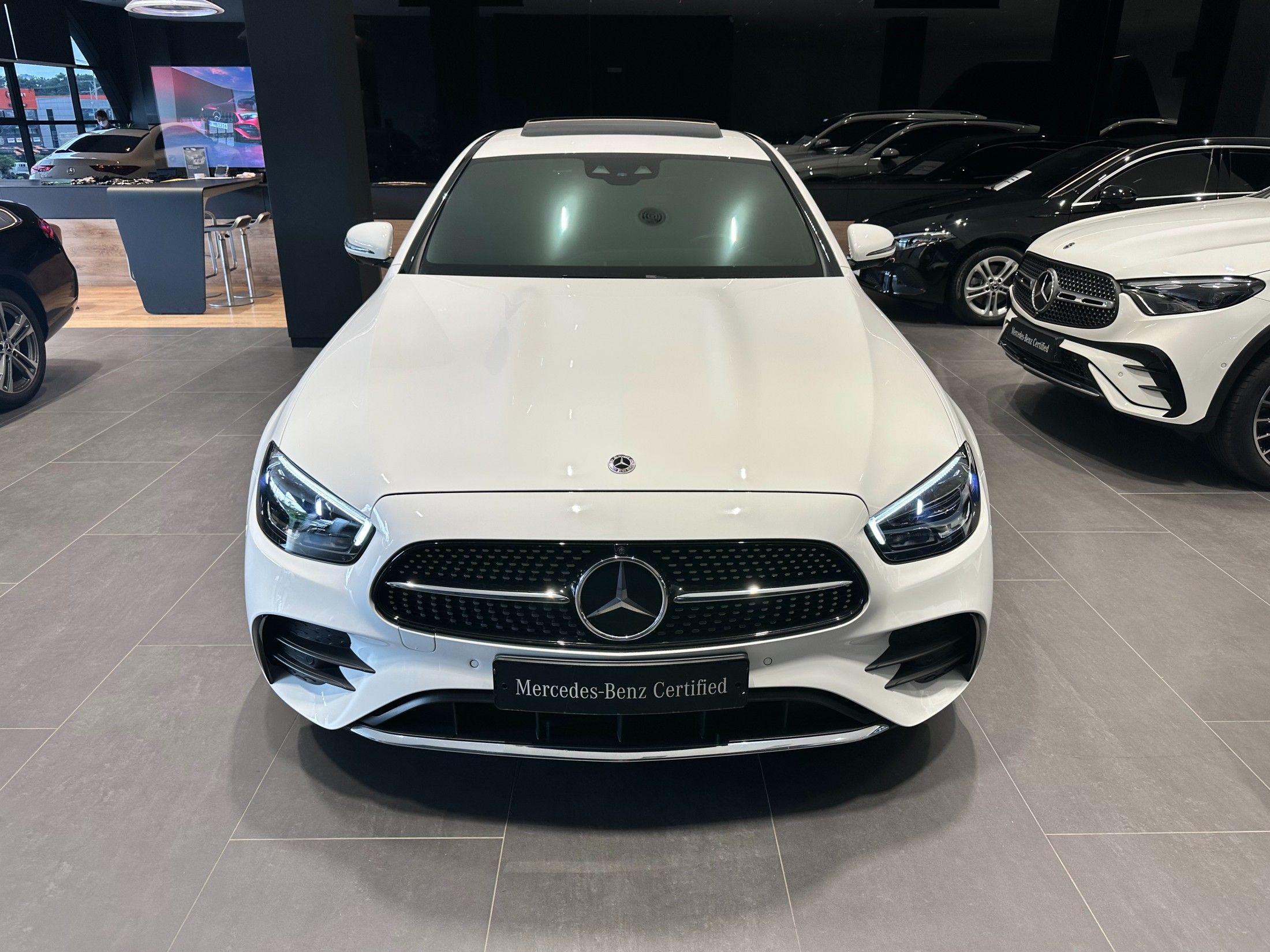 MERCEDES BENZ E-CLASS W213 2023