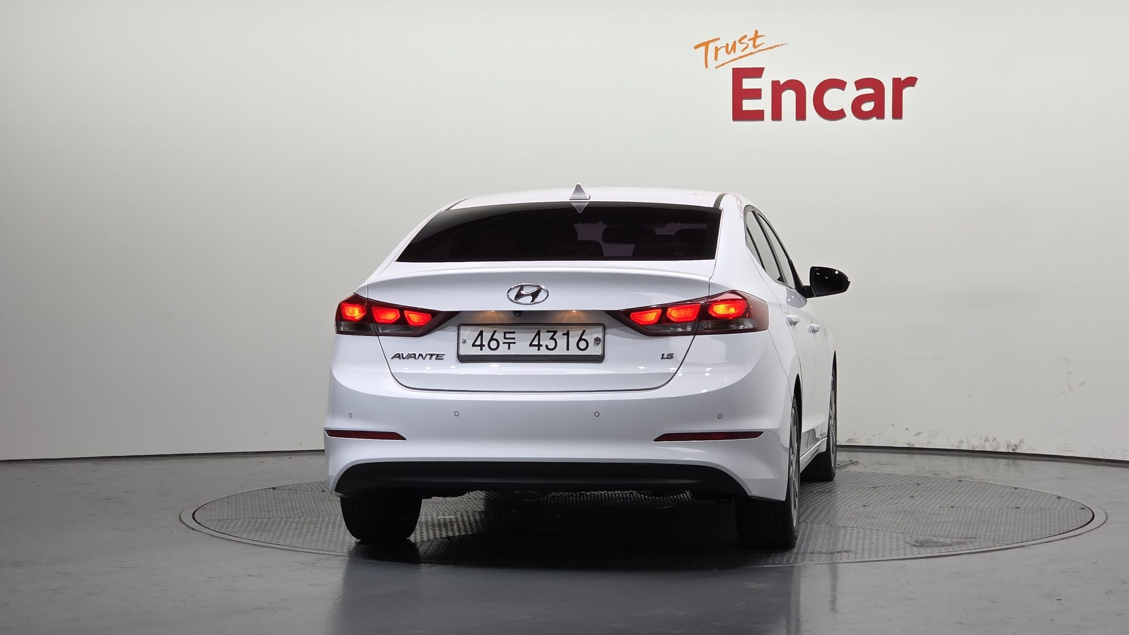 HYUNDAI AVANTE AD 2018